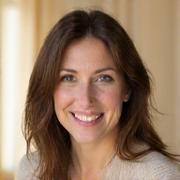 Portrait of Chloe Davis, Mindfulness Practitioner.